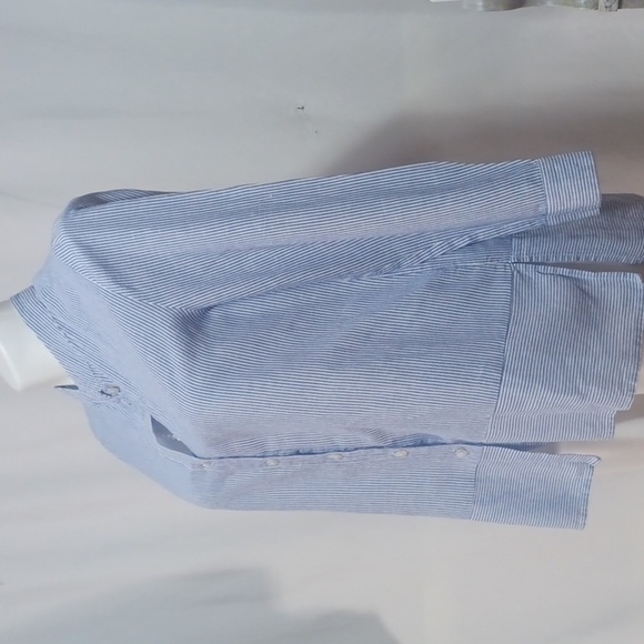 TAHARI WOMENS TOP SIZE L IN A LOVELY BLUE AND WHITE STRIPED 💙 - Picture 4 of 7